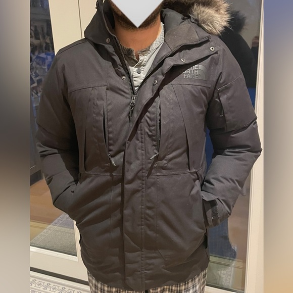 NEW! Men’s The North Face Black Parka Puffer Winter and Snow Jacket - Picture 5 of 8